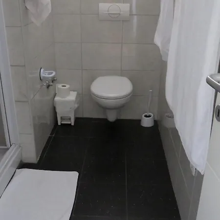 1-2 Apartment