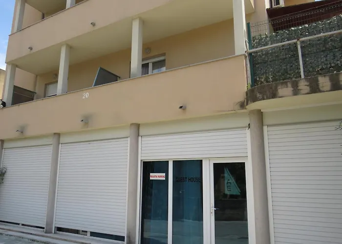 Apartamento 1-2 *